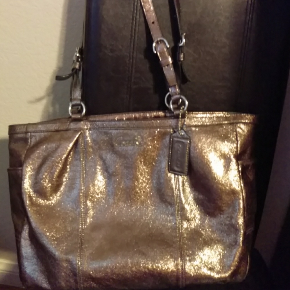 Coach Purse Rose Gold
